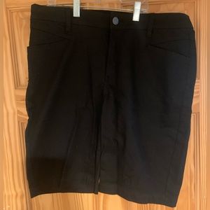 NWT - Lane Bryant Bermuda Jean Shorts Womens Plus Size 16 High Rise Blk